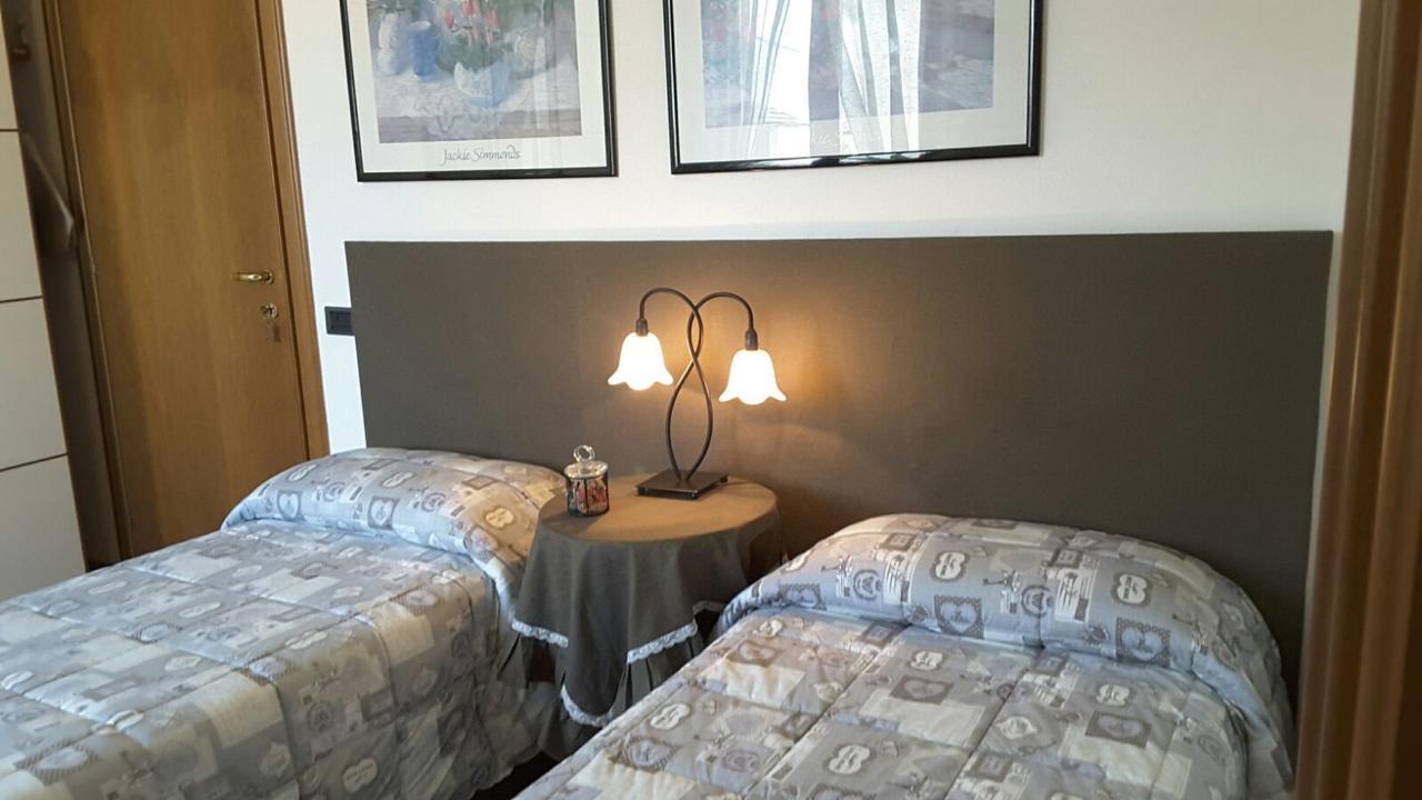 Marinella B&B Cornale エクステリア 写真